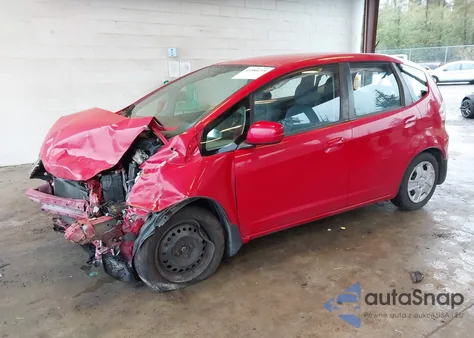 2013 Honda Fit из США, поврежденный, VIN JHMGE8H33DC010151